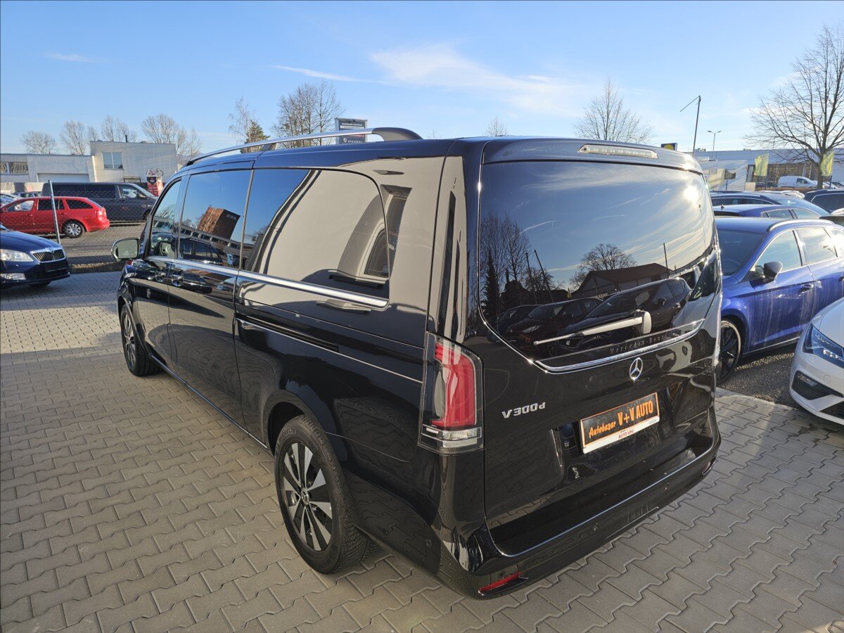 Mercedes-Benz Třídy V Kombi 2,0 l 174 kw