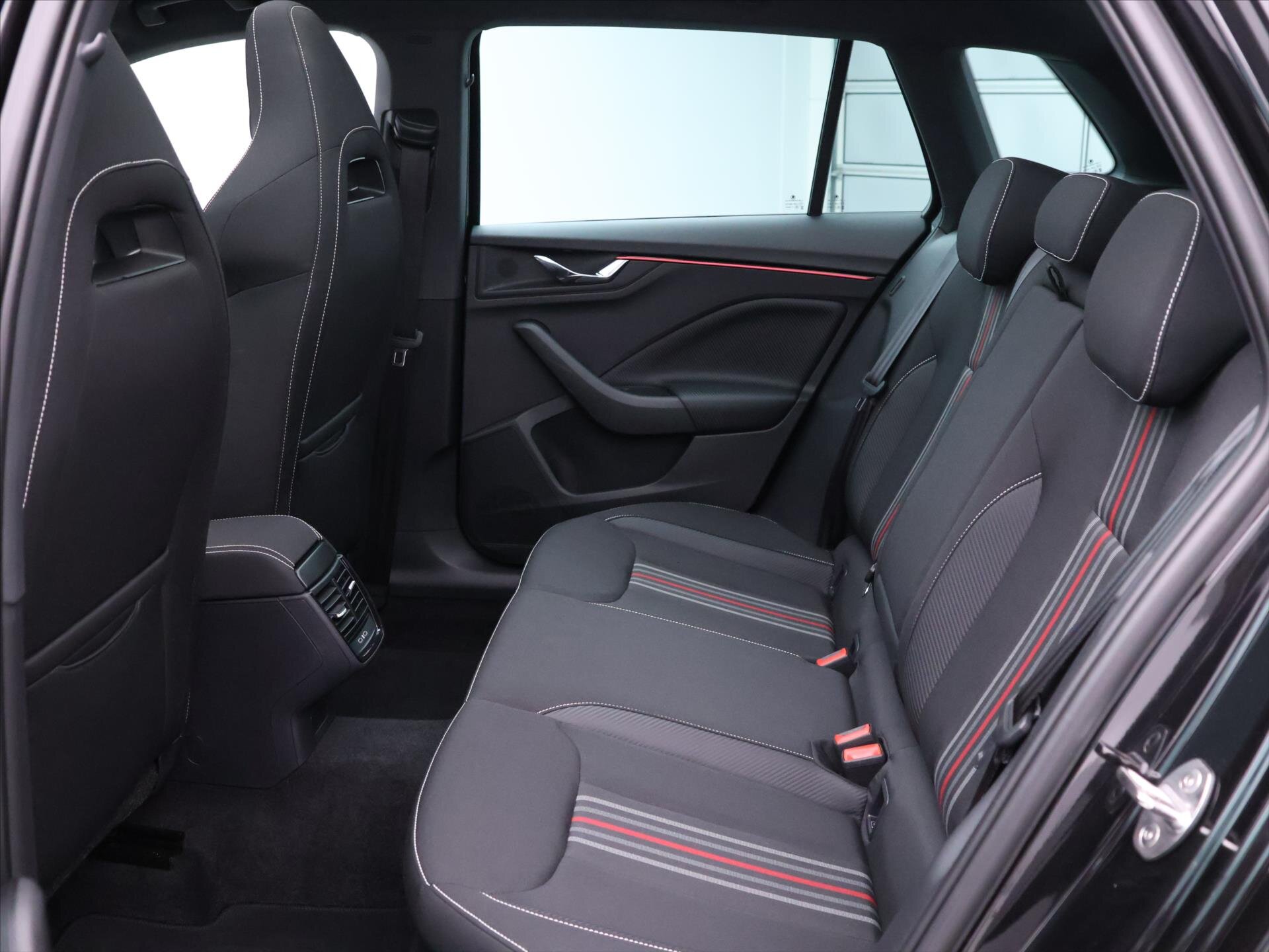 Škoda Kamiq SUV / Terénní 1,5 l 110 kw