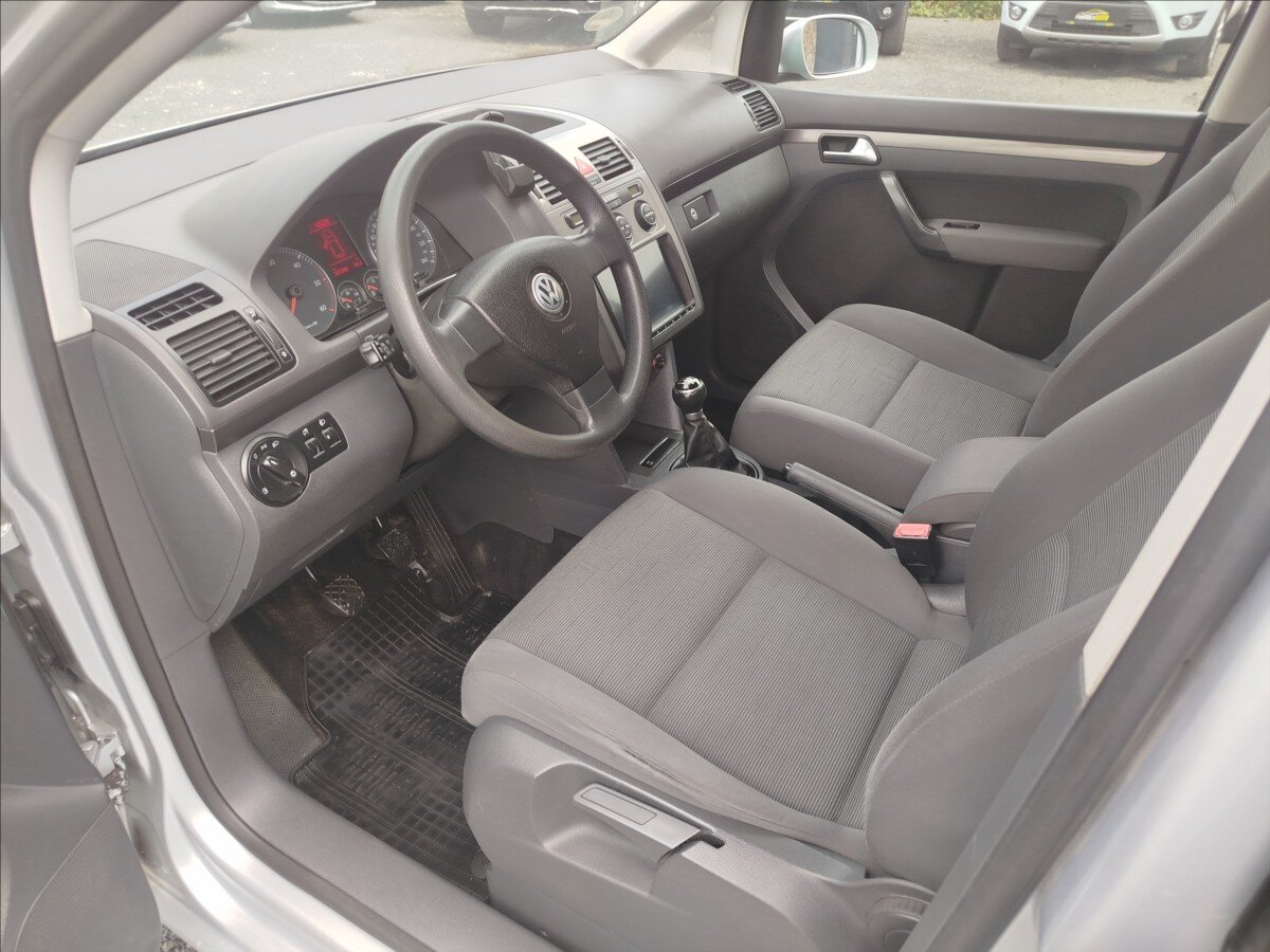 Volkswagen Touran MPV 1,9 l 77 kw