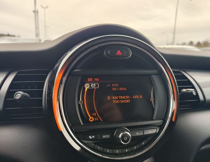 Mini Cooper Hatchback 1,5 l 100 kw