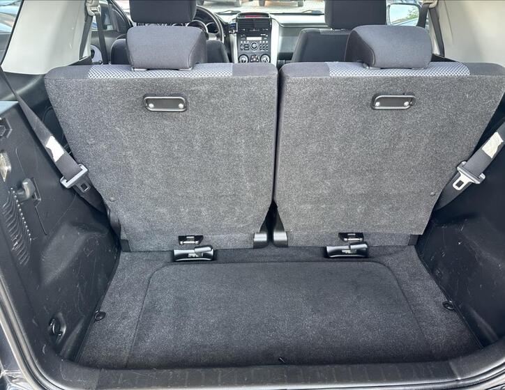 Suzuki Grand Vitara 5