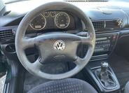 Volkswagen Passat 11