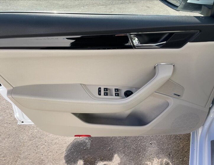 Škoda Superb Kombi 2,0 l 147 kw