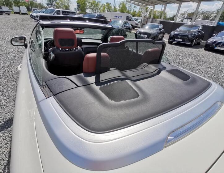 Mercedes-Benz Třídy C 6