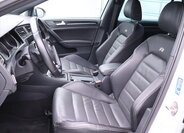 Volkswagen Golf Hatchback 2,0 l 221 kw