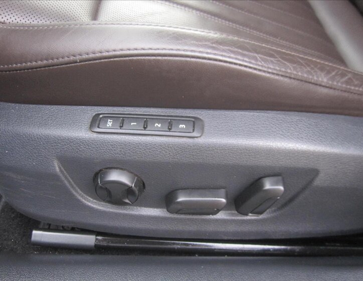 Škoda Superb Liftback 2,0 l 200 kw