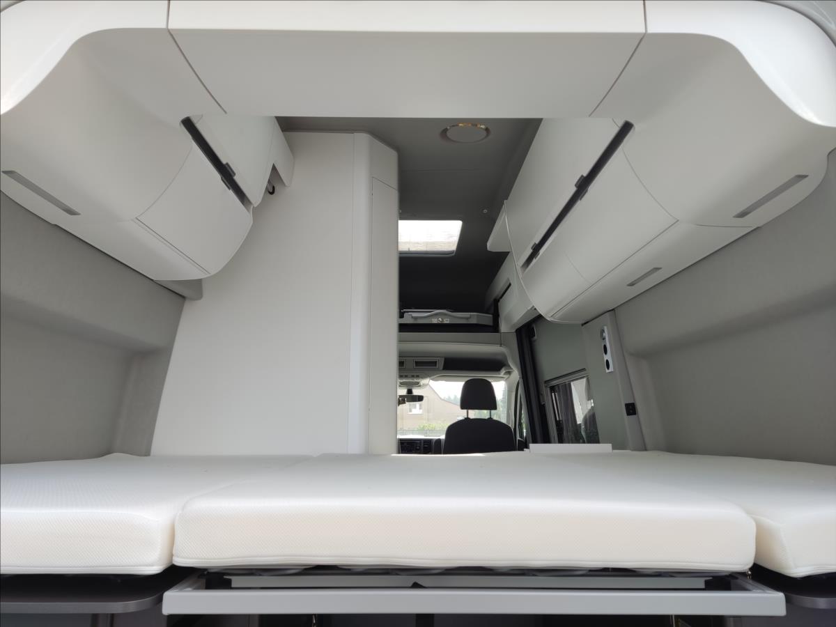 Volkswagen Grand California