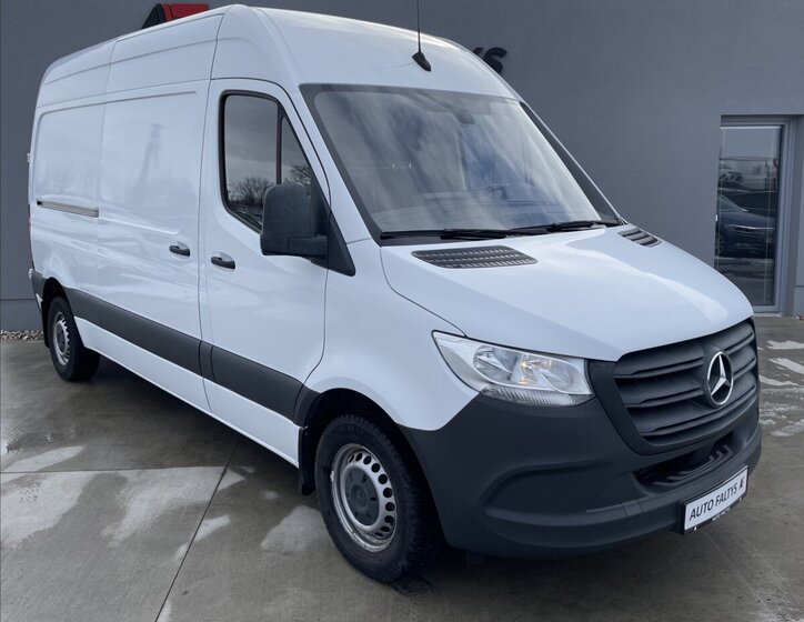 Mercedes-Benz Sprinter Skříň 2,1 l 105 kw