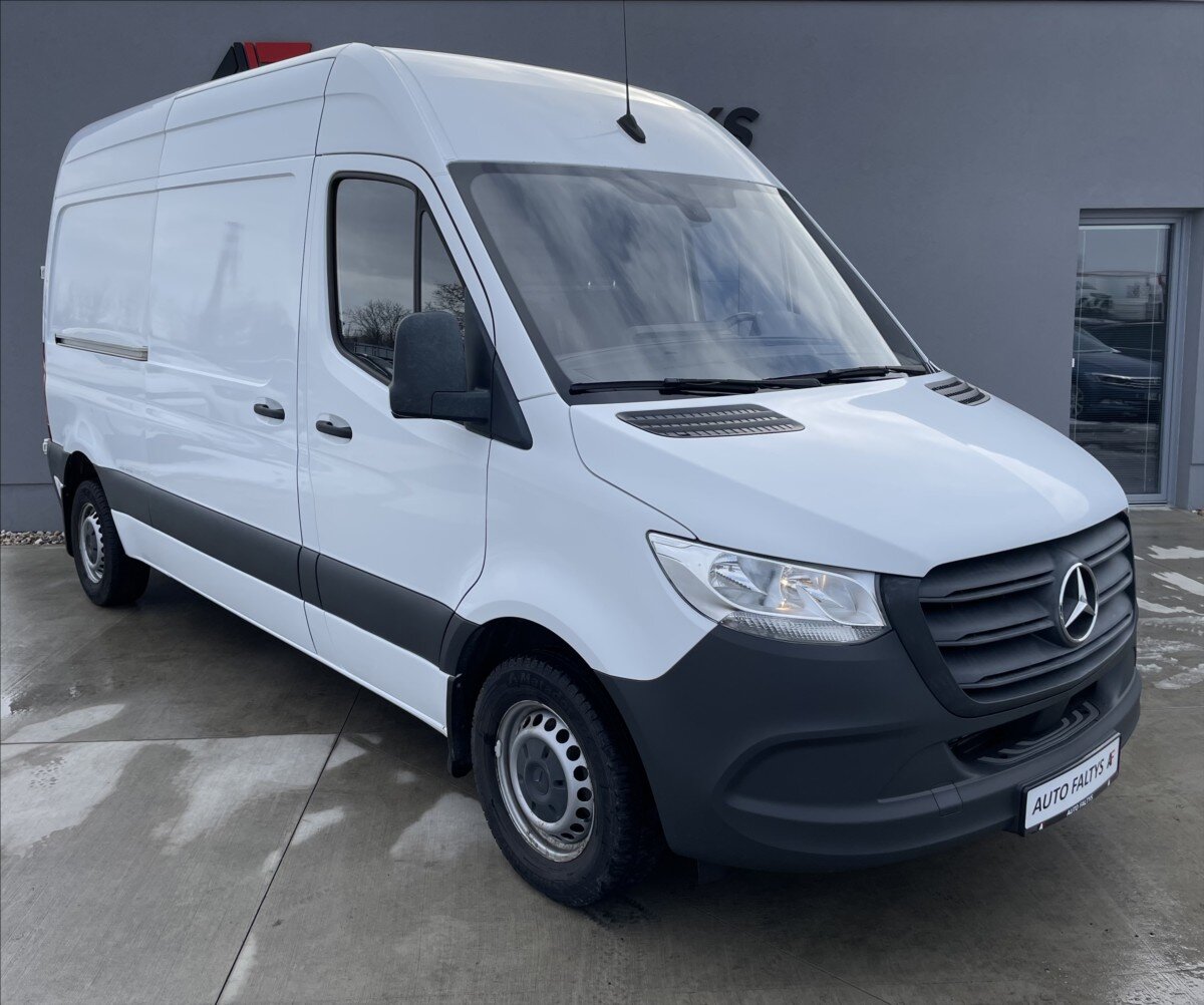 Mercedes-Benz Sprinter Skříň 2,1 l 105 kw