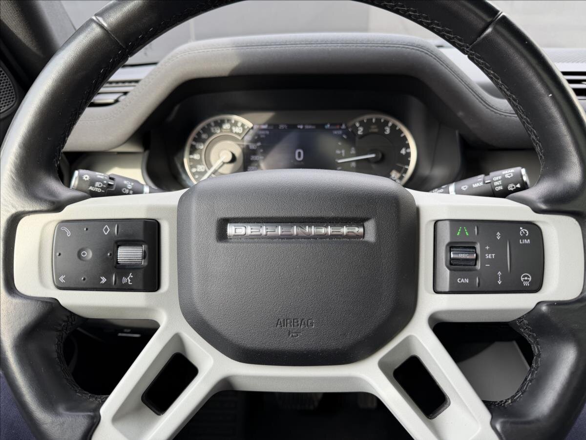 Land Rover Defender SUV / Terénní 3,0 l 221 kw