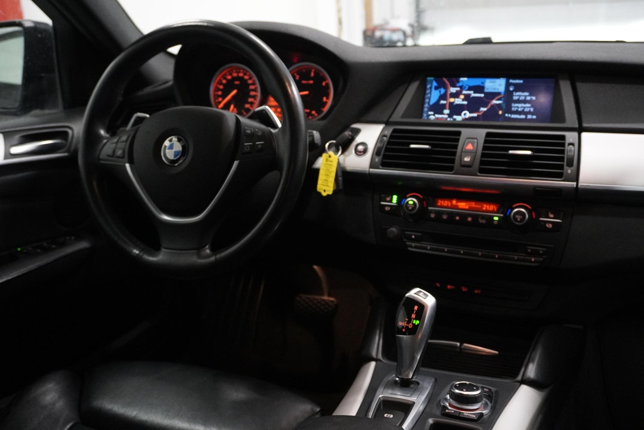 BMW X6 SUV 3,0 l 180 kw