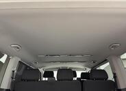 Volkswagen Caravelle 24