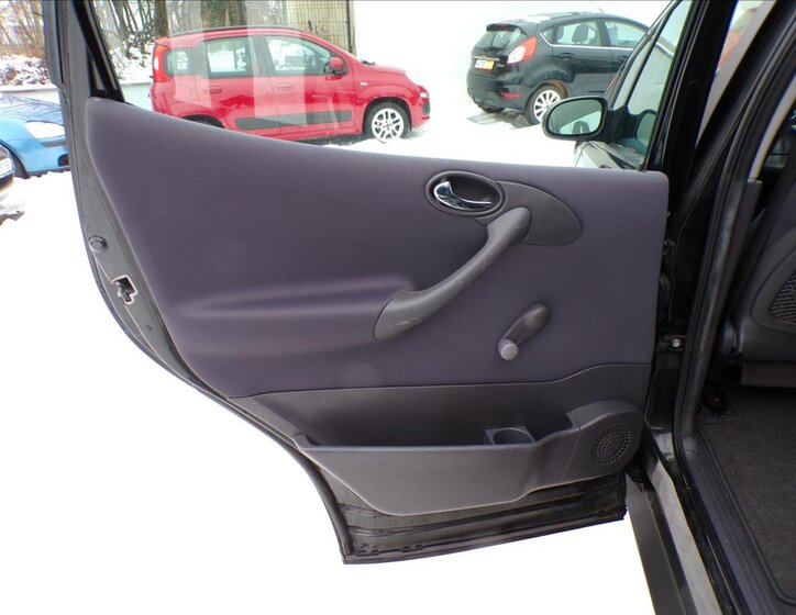 Mercedes-Benz Třídy A Kombi 1,6 l 60 kw