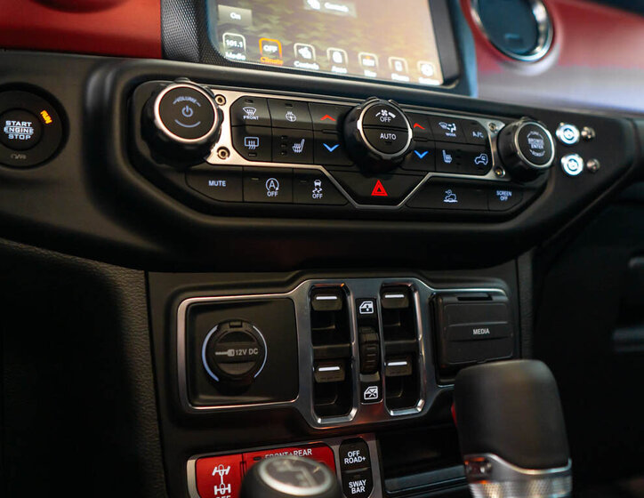 Jeep Wrangler Ostatní 2,0 l 201 kw