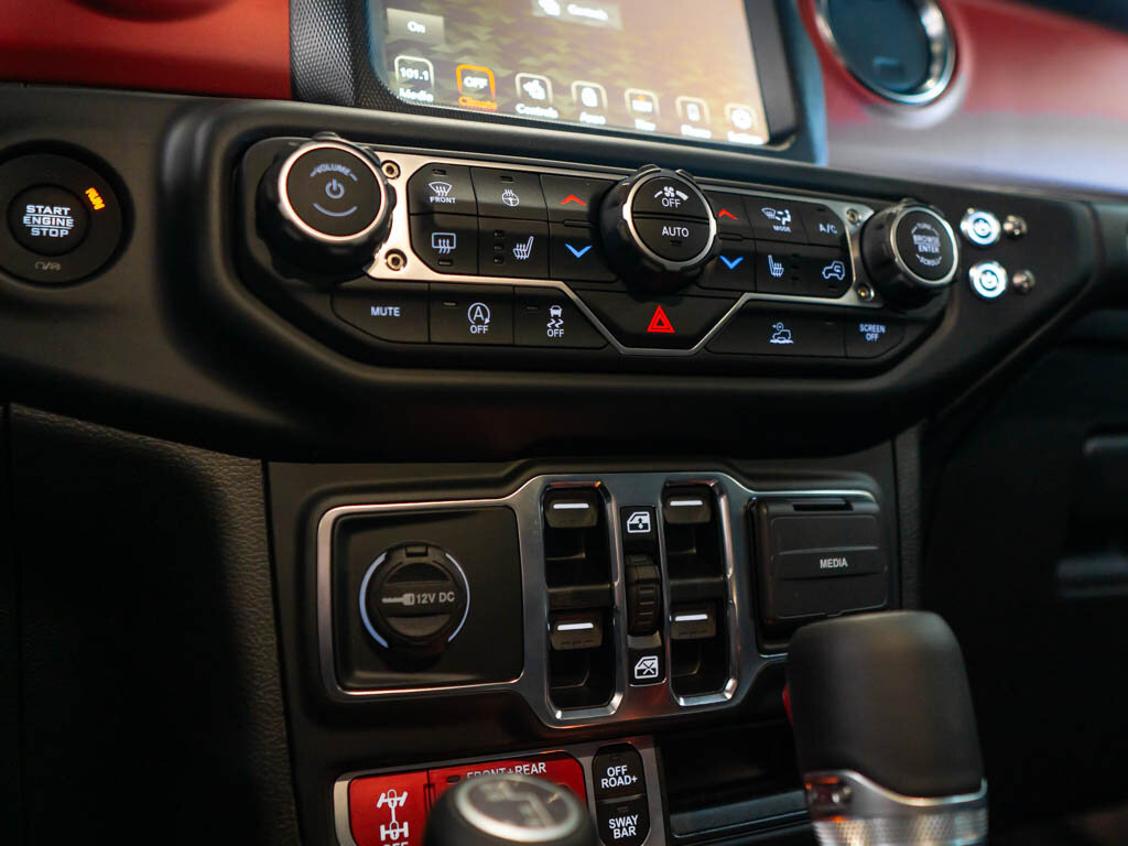 Jeep Wrangler Ostatní 2,0 l 201 kw