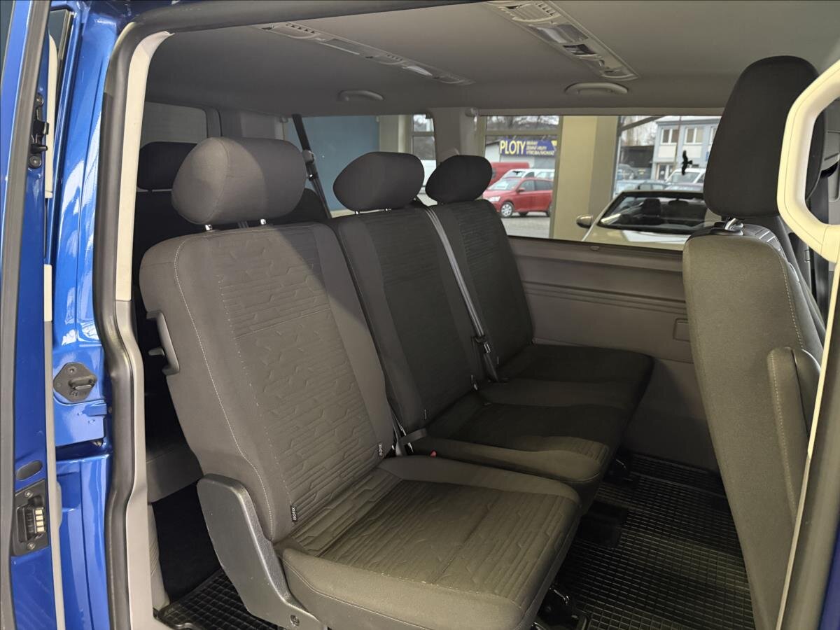 Volkswagen Caravelle