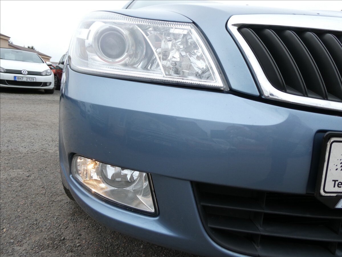 Škoda Octavia Sedan / Limuzína 1,6 l 75 kw