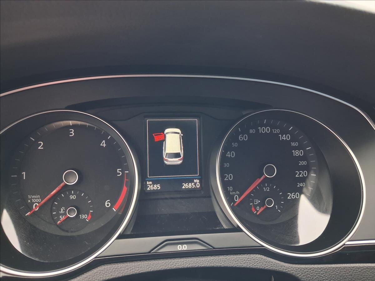 Volkswagen Passat Kombi 2,0 l 110 kw