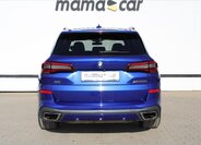 BMW X5 SUV / Terénní 4,4 l 390 kw