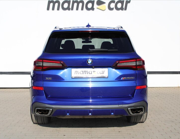 BMW X5 SUV / Terénní 4,4 l 390 kw