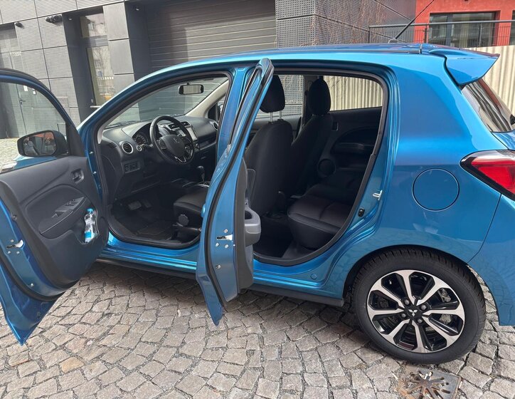 Mitsubishi Space Star Hatchback 1,2 l 52 kw