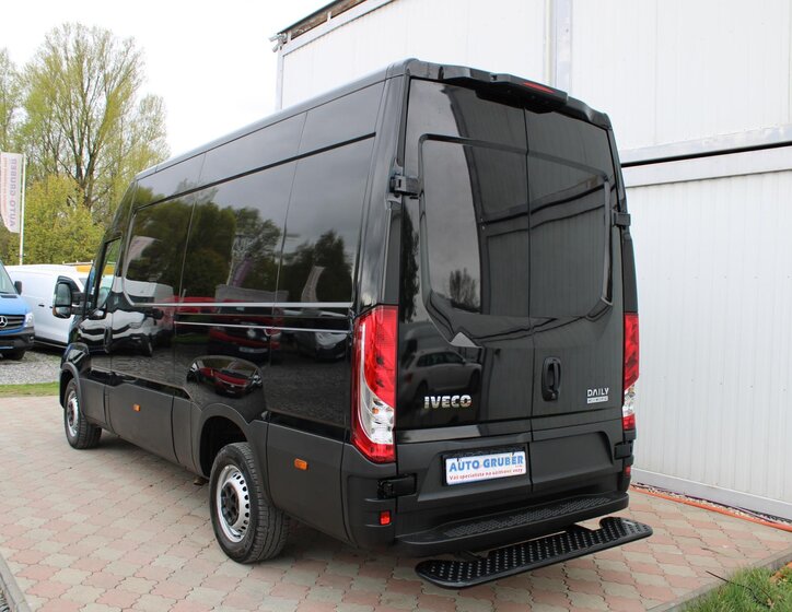 Iveco Daily Užitková 2,3 l 100 kw
