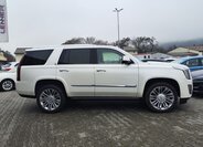 Cadillac Escalade 4