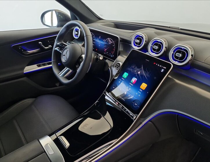 Mercedes-Benz GLC SUV 2,0 l 190 kw