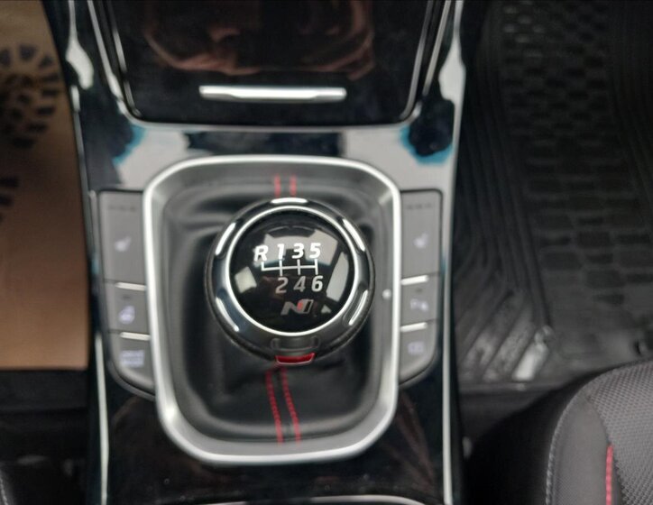 Hyundai i30 Hatchback 1,5 l 103 kw