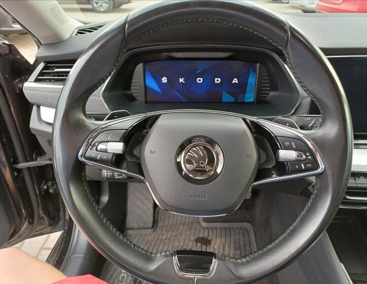 Škoda Octavia Sedan / Limuzína 2,0 l 110 kw