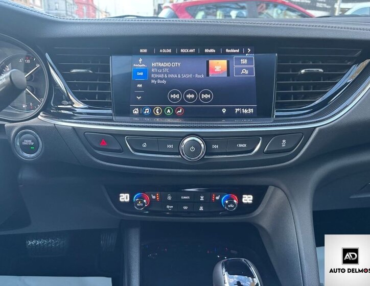 Opel Insignia Kombi 2,0 l 128 kw