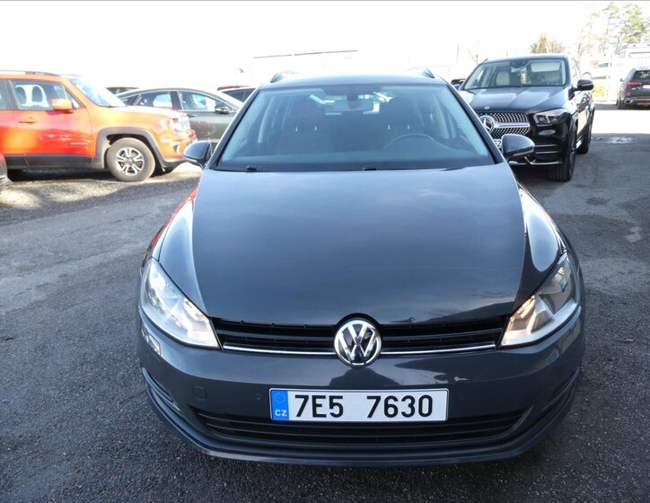 Volkswagen Golf 2