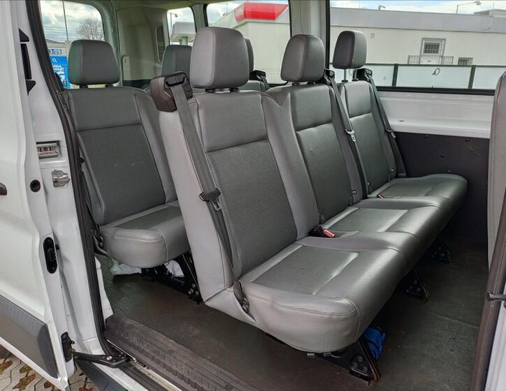 Ford Transit 14