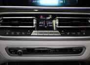 BMW X7 SUV / Terénní 3,0 l 250 kw