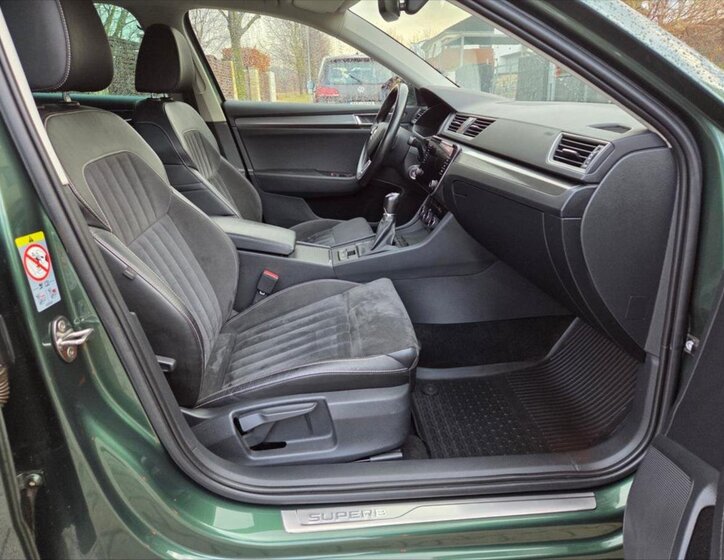 Škoda Superb Kombi 2,0 l 110 kw