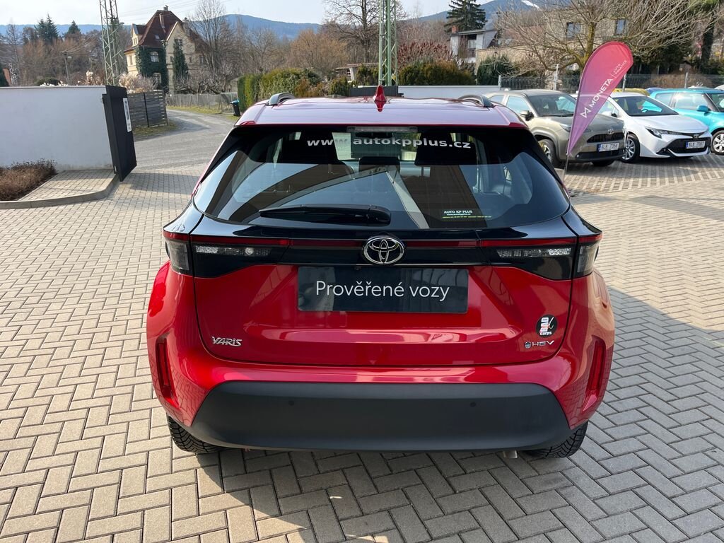 Toyota Yaris Cross SUV / Terénní 1,5 l 68 kw