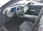 Mercedes-Benz Třídy E 9