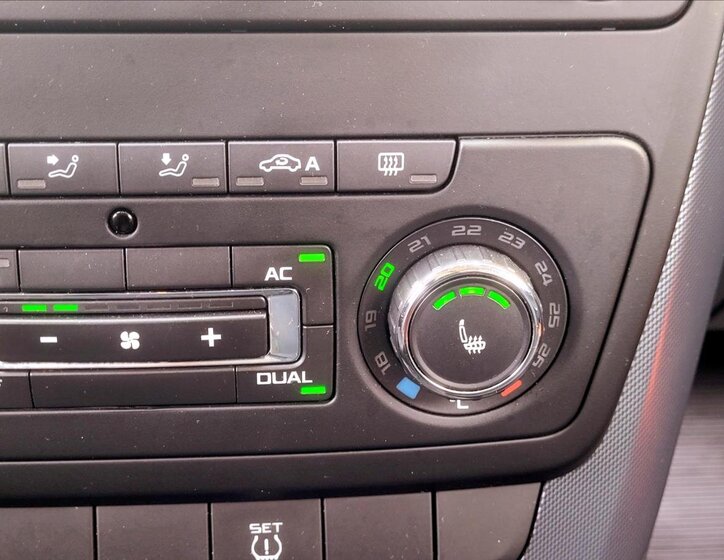 Škoda Yeti SUV / Terénní 1,2 l 77 kw