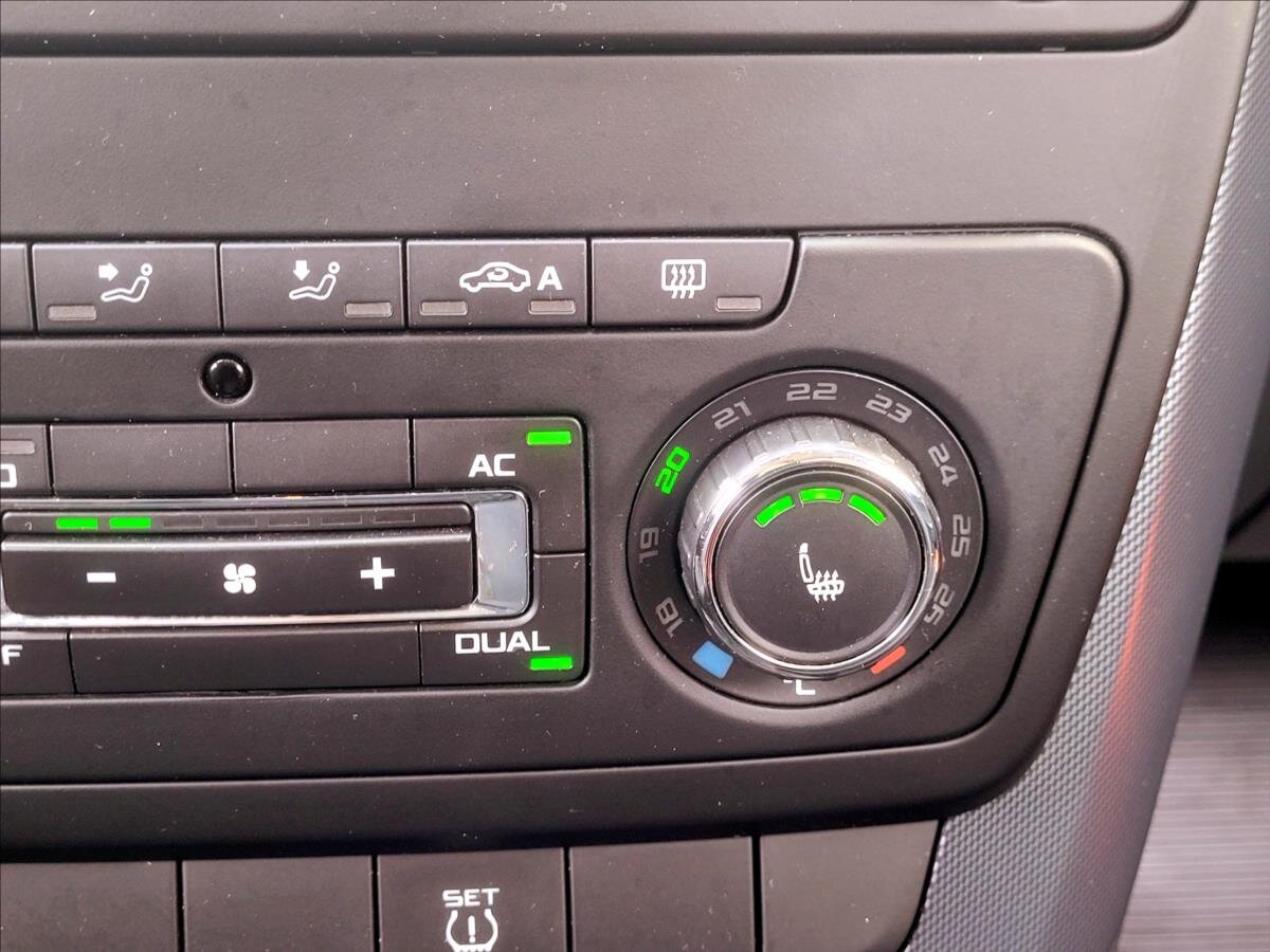 Škoda Yeti SUV / Terénní 1,2 l 77 kw