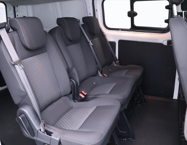 Ford Transit Custom Kombi 2,0 l 96 kw