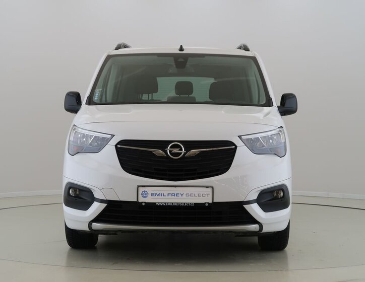 Opel Combo MPV 1,5 l 96 kw