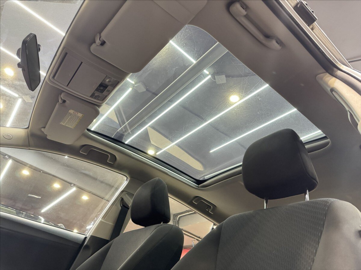 Toyota Verso Kombi 2,0 l 93 kw