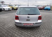 Volkswagen Golf 10