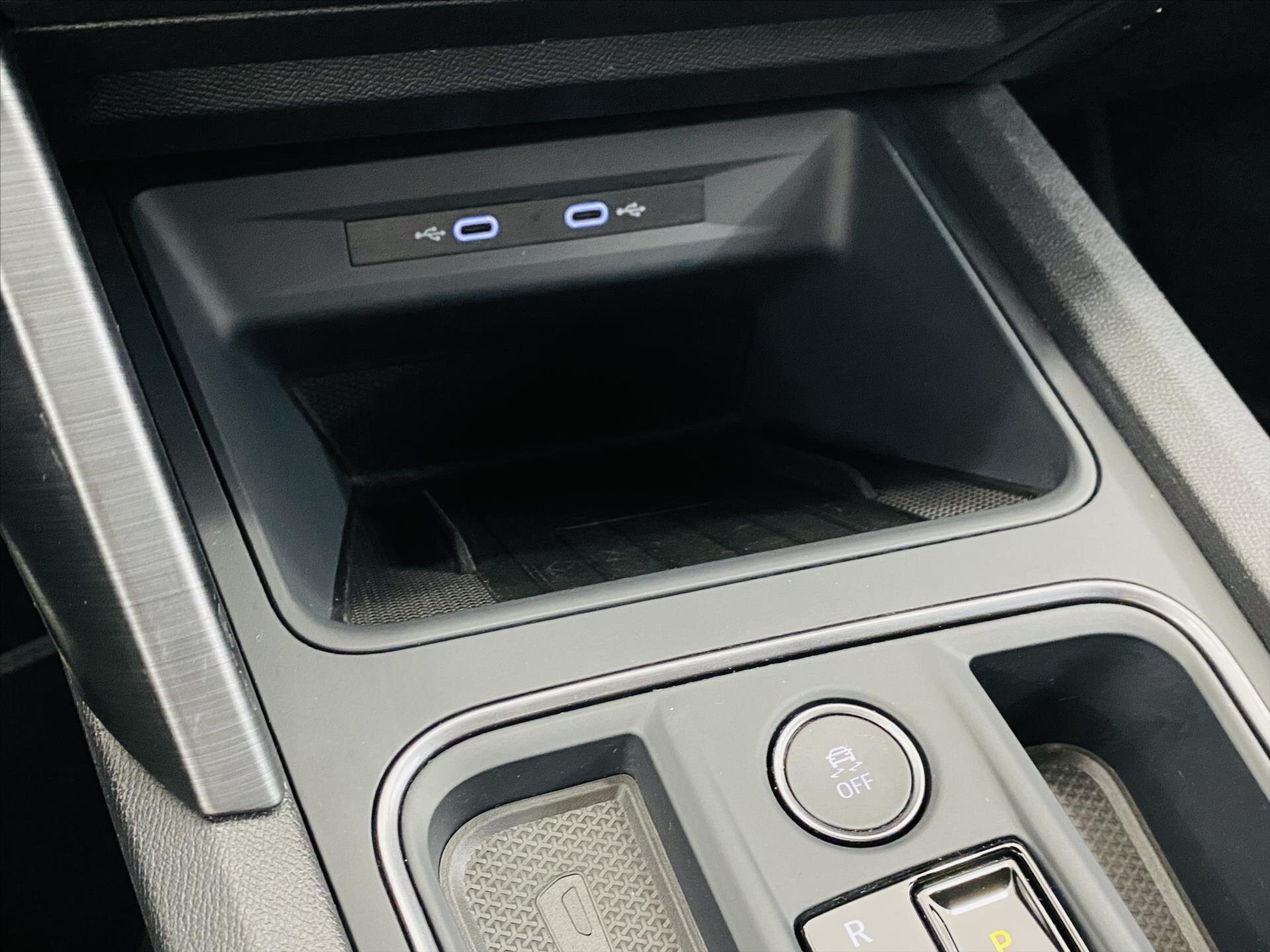 Cupra Leon Kombi 1,4 l 110 kw