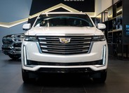 Cadillac Escalade 12