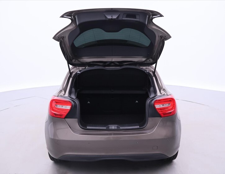 Mercedes-Benz Třídy A Hatchback 1,8 l 80 kw