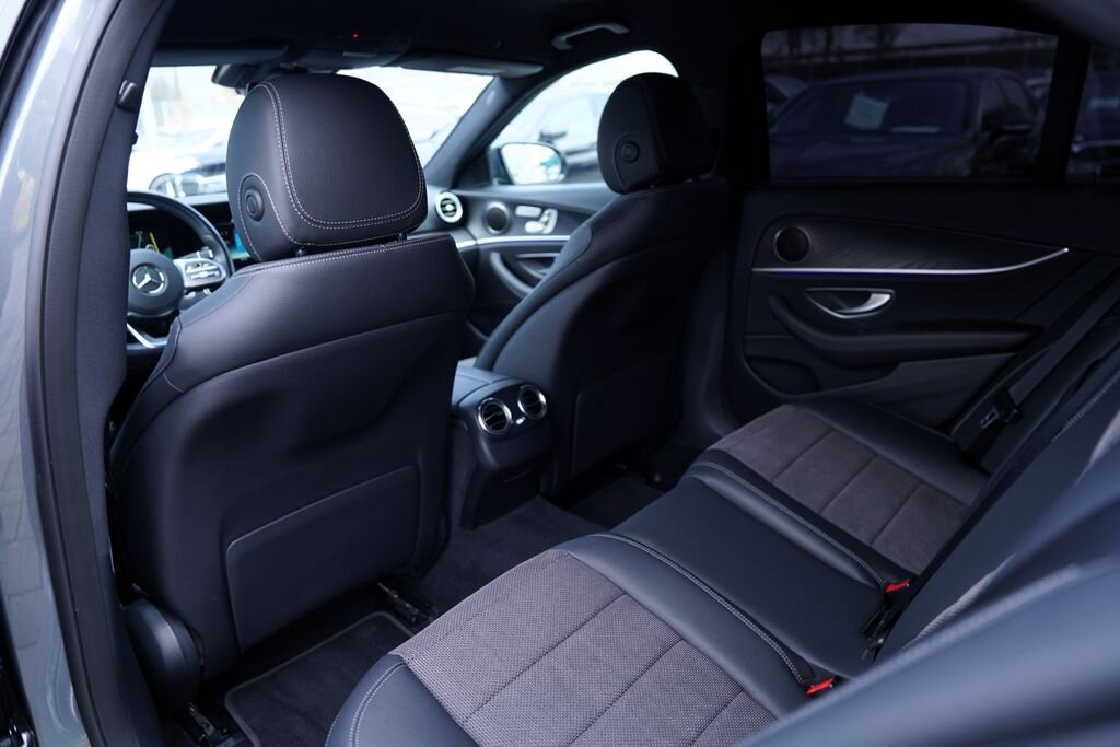 Mercedes-Benz Třídy E Sedan 2,0 l 143 kw