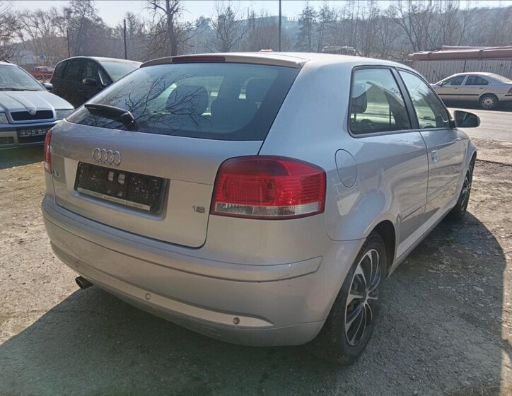 Audi A3 Hatchback 1,6 l 75 kw