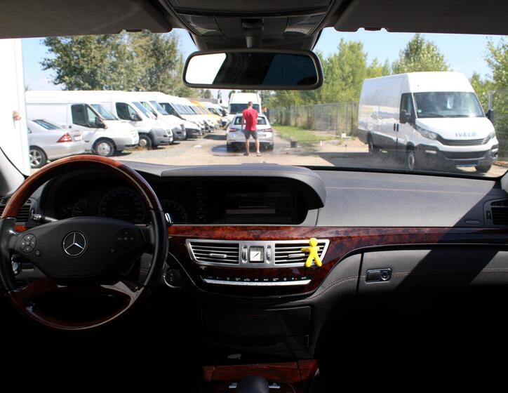 Mercedes-Benz Třídy S 13