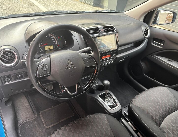 Mitsubishi Space Star Hatchback 1,2 l 52 kw